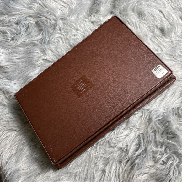 NWT Victoria’s Secret “Very Sexy” Men’s Poker Set - Picture 4 of 4